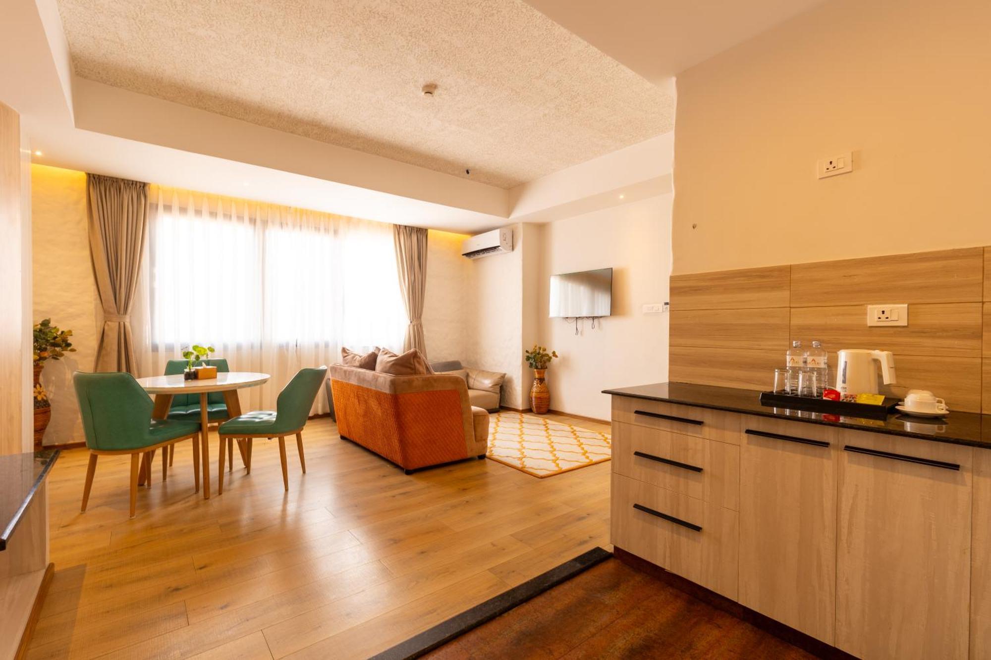 อรุศรี บูทิก โฮเต็ล Hotel กาฐมาณฑุ ภายนอก รูปภาพ