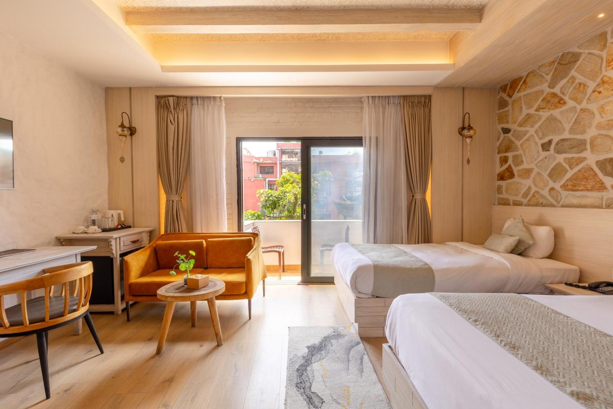 อรุศรี บูทิก โฮเต็ล Hotel กาฐมาณฑุ ภายนอก รูปภาพ