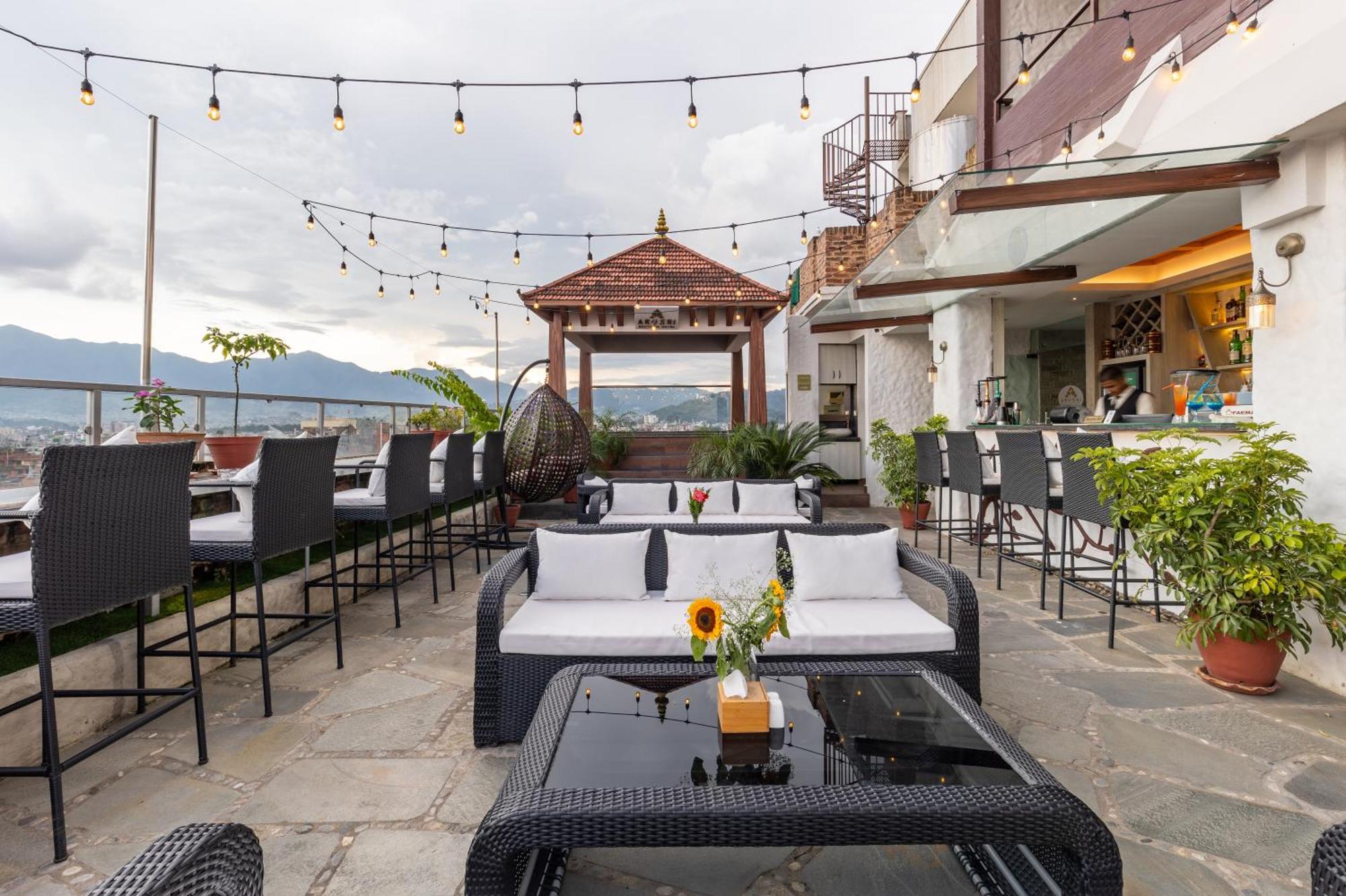 อรุศรี บูทิก โฮเต็ล Hotel กาฐมาณฑุ ภายนอก รูปภาพ