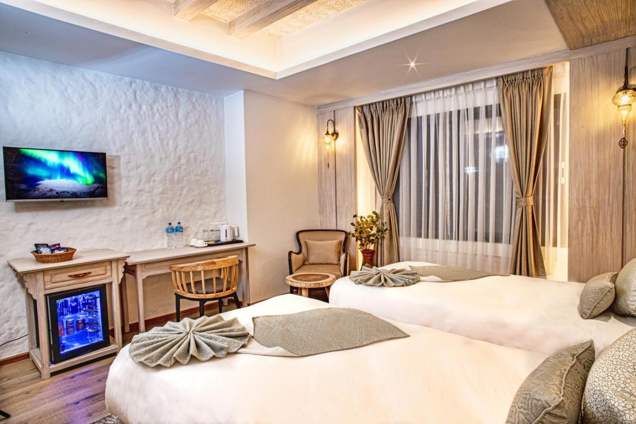 อรุศรี บูทิก โฮเต็ล Hotel กาฐมาณฑุ ภายนอก รูปภาพ
