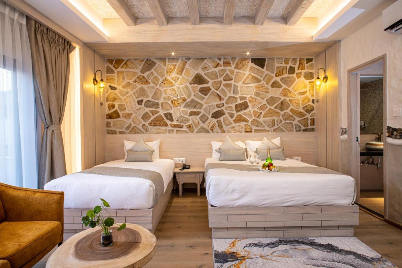 อรุศรี บูทิก โฮเต็ล Hotel กาฐมาณฑุ ภายนอก รูปภาพ